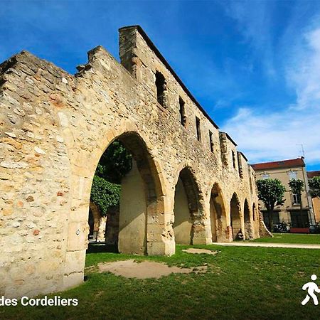 Le Petit Barbusse, Proche Centre Avec Netflix Appartement Reims Buitenkant foto
